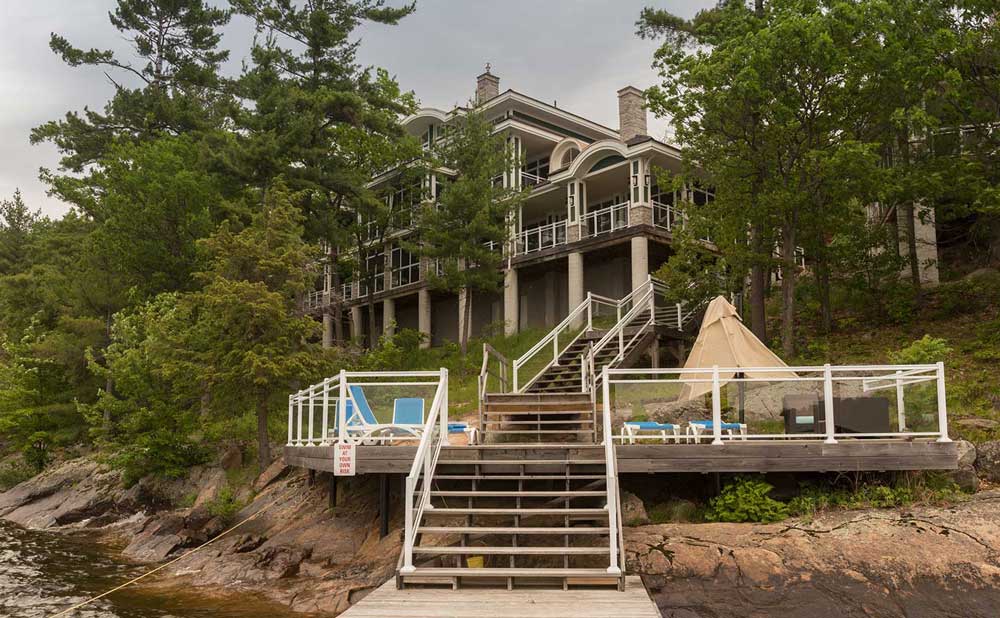 Touchstone Resort on Lake Muskoka