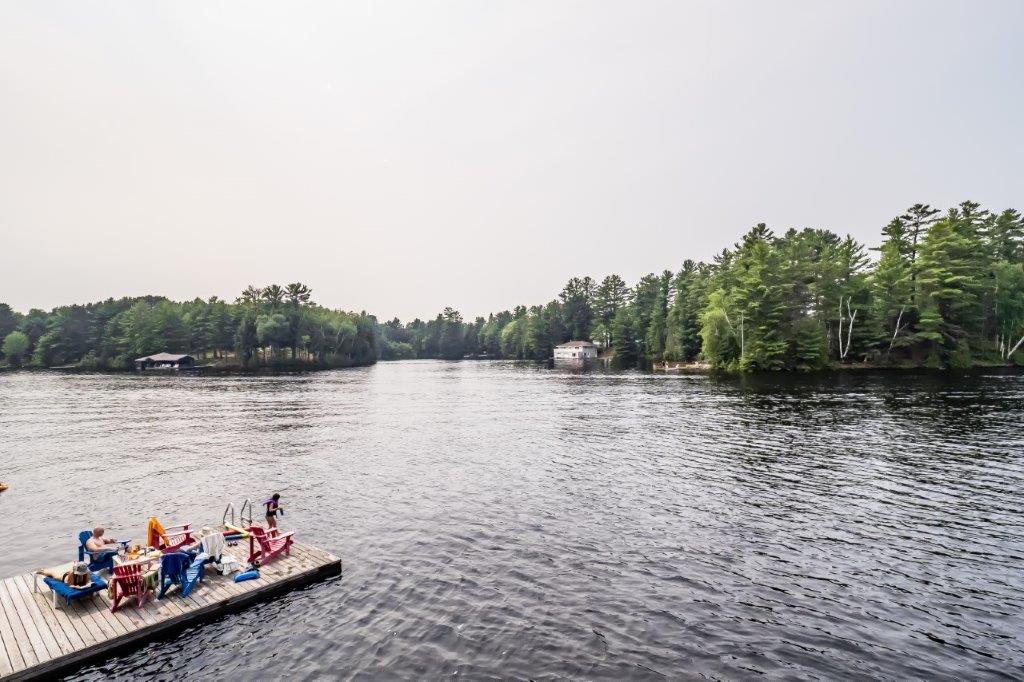 Photos of The Landscapes on Lake of Bays