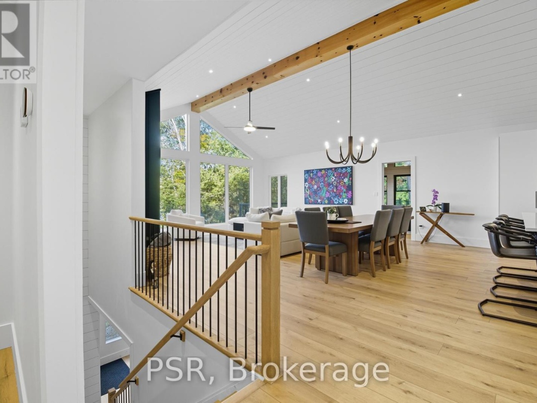 1399 BAYBREEZE LANE, 