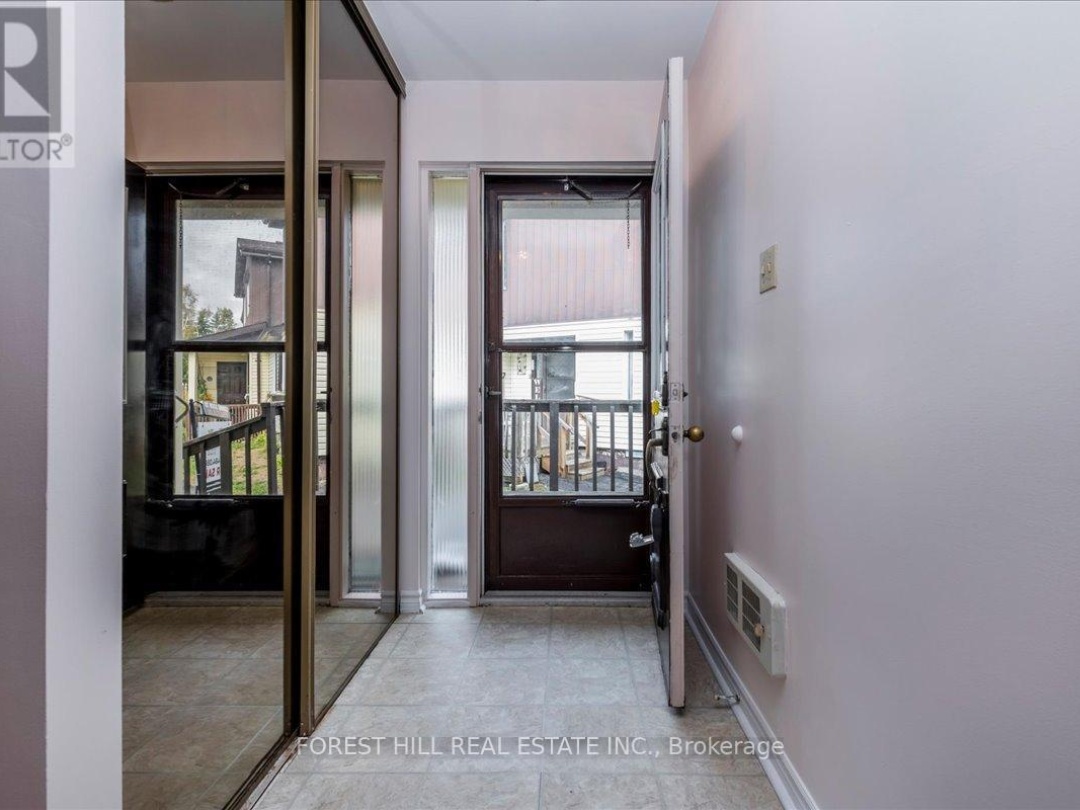 9 - 70 LAGUNA PARKWAY, Lake Simcoe