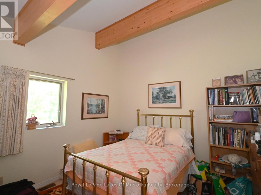 1070 SPENCE LAKE ROAD, 