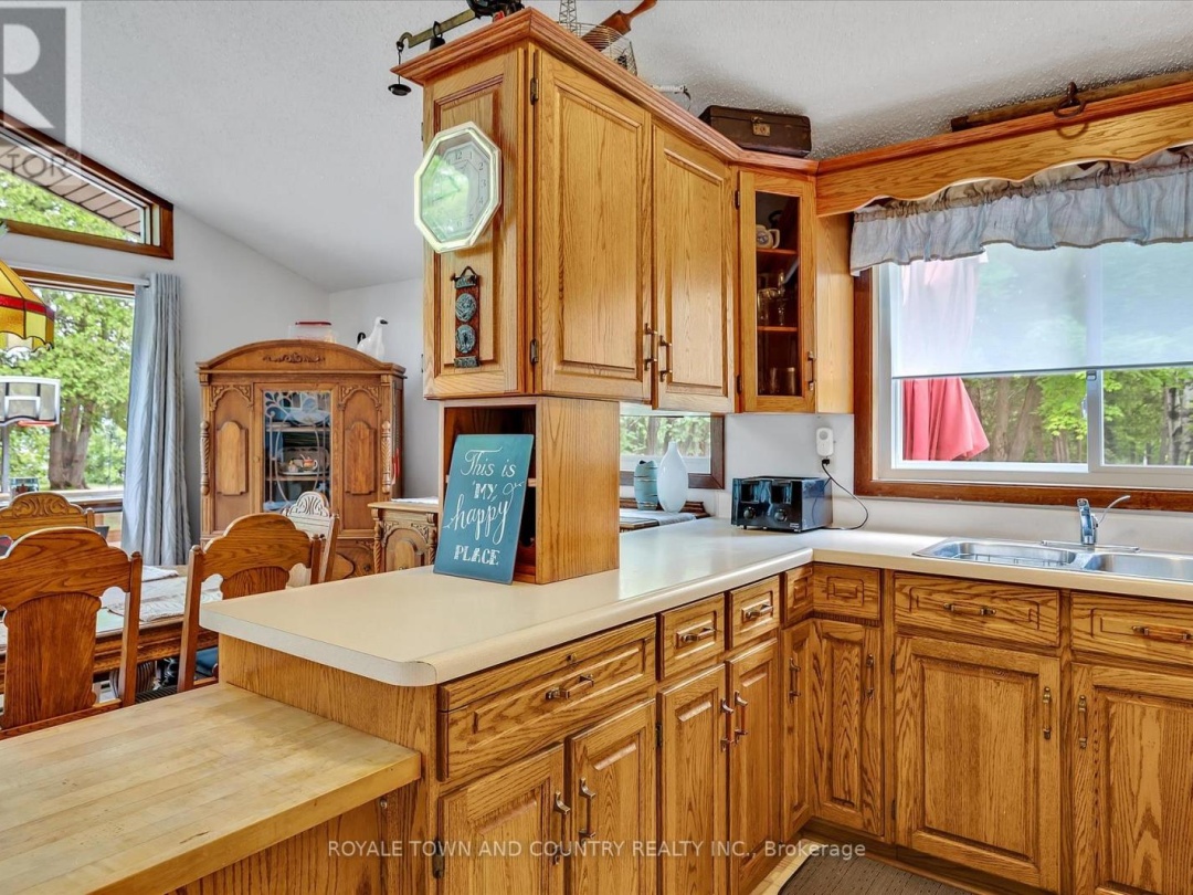 54 LAXTON  TWP 5TH LINE, 