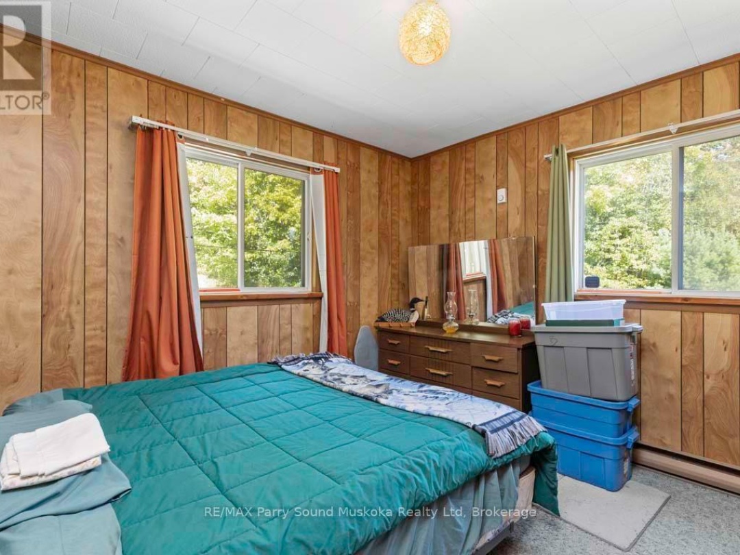 122 GREY OWL ROAD, 