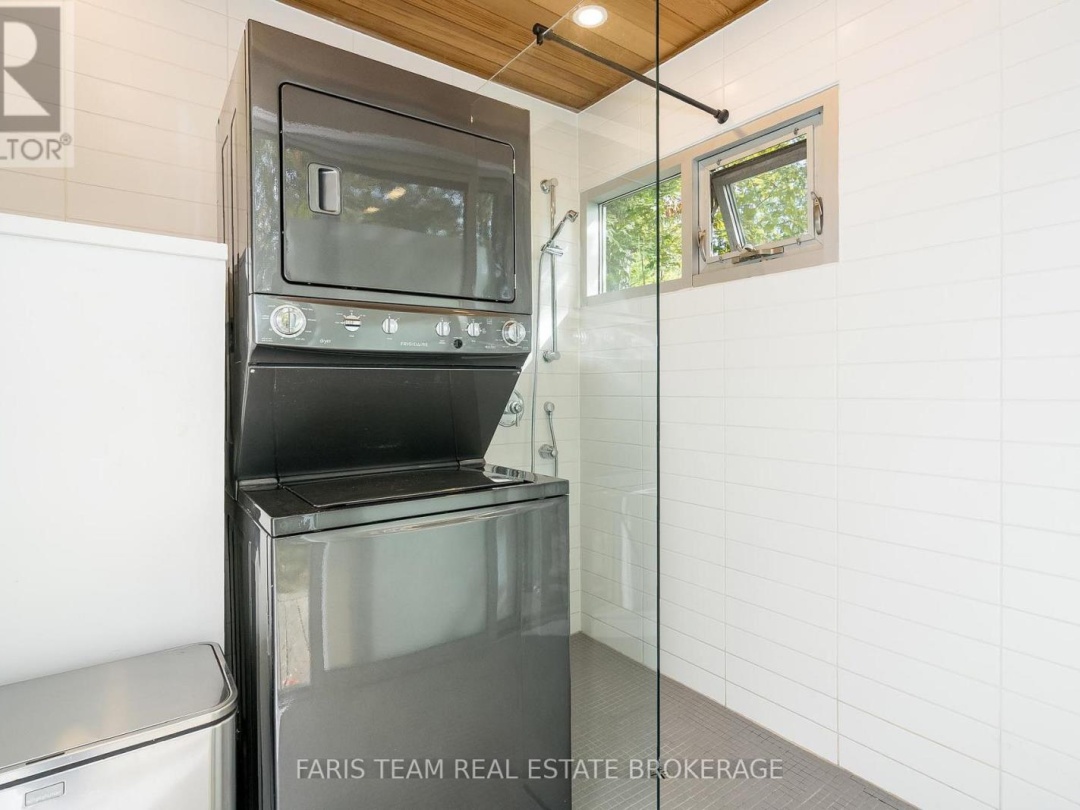 45 IVY LANE, 