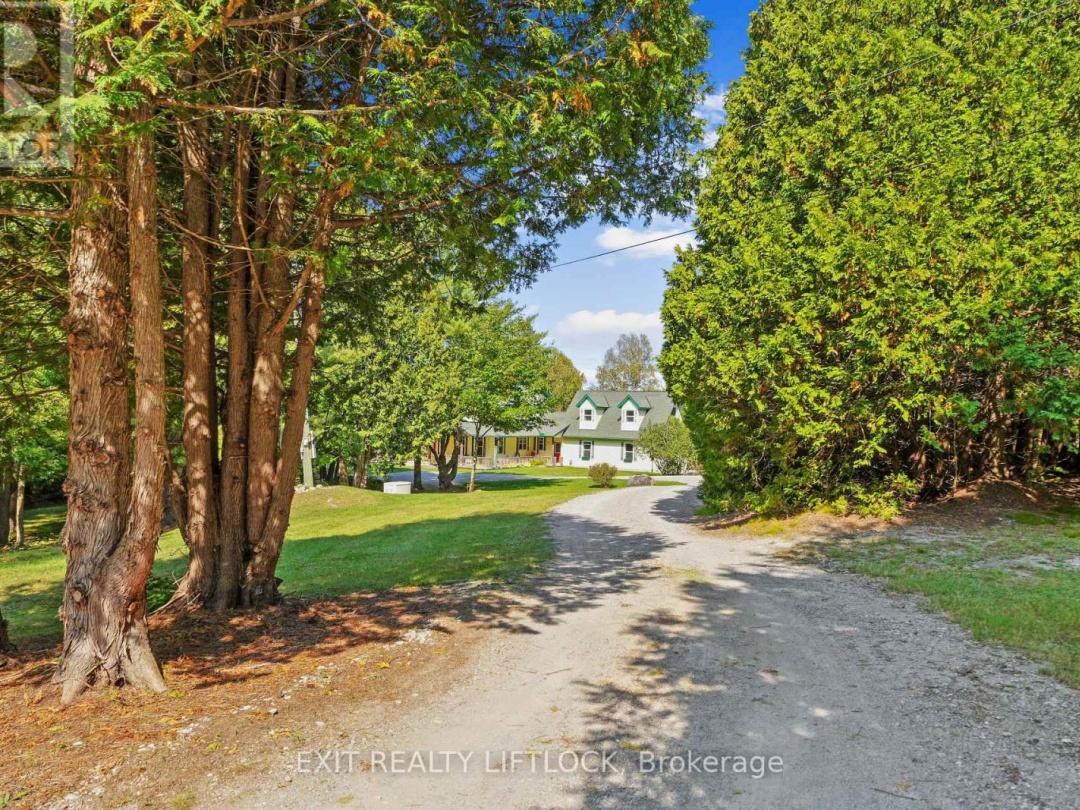 169 Dutch Line Road W, Galway-Cavendish and Harvey