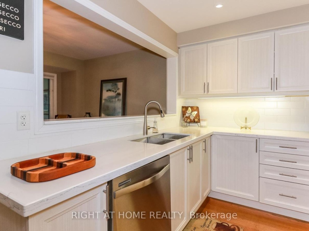 28 Masters Crescent, Georgian Bay