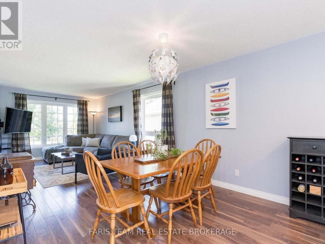 33 GEORGIAS WALK, 