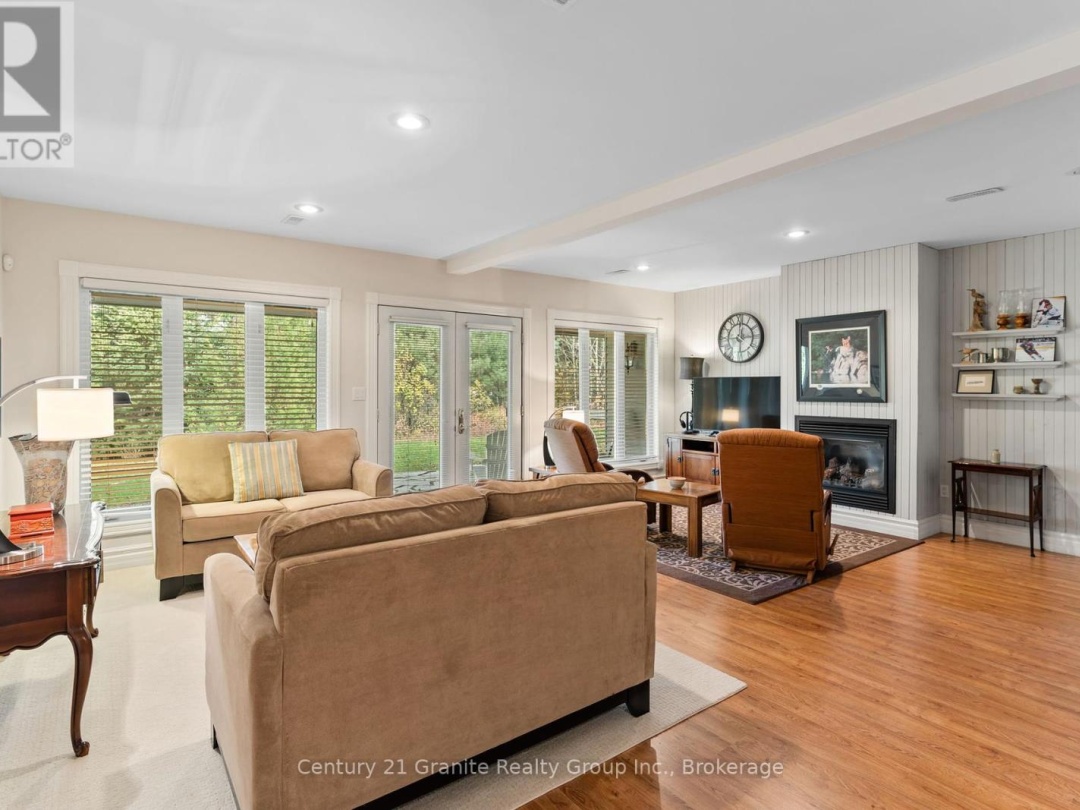 3526 WEST SHORE ROAD, 