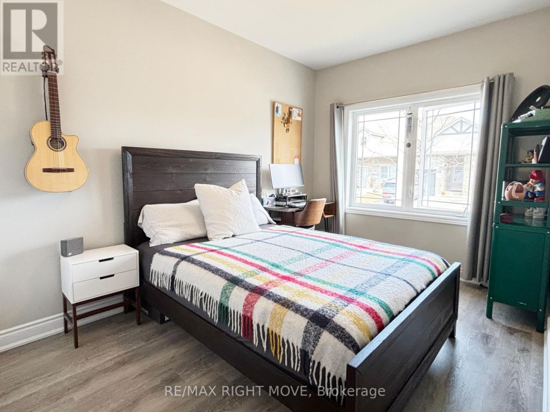 321 Lucy Lane, Orillia
