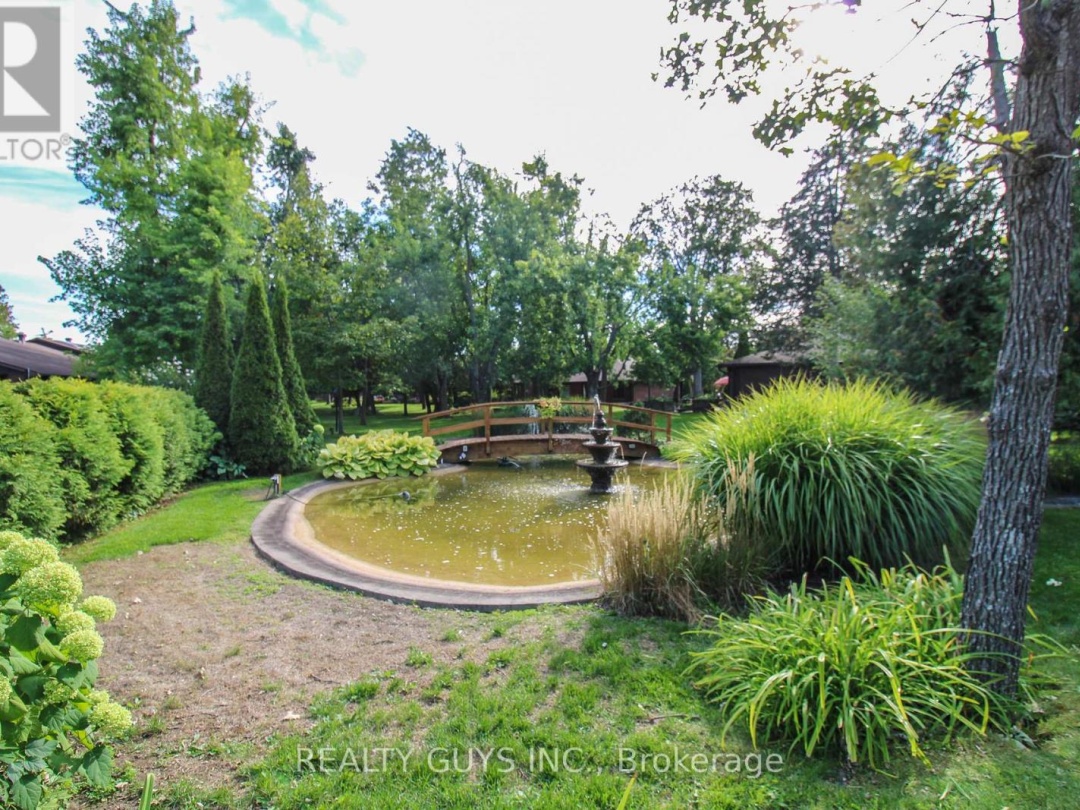 # 204 - 200 EAST STREET S, 