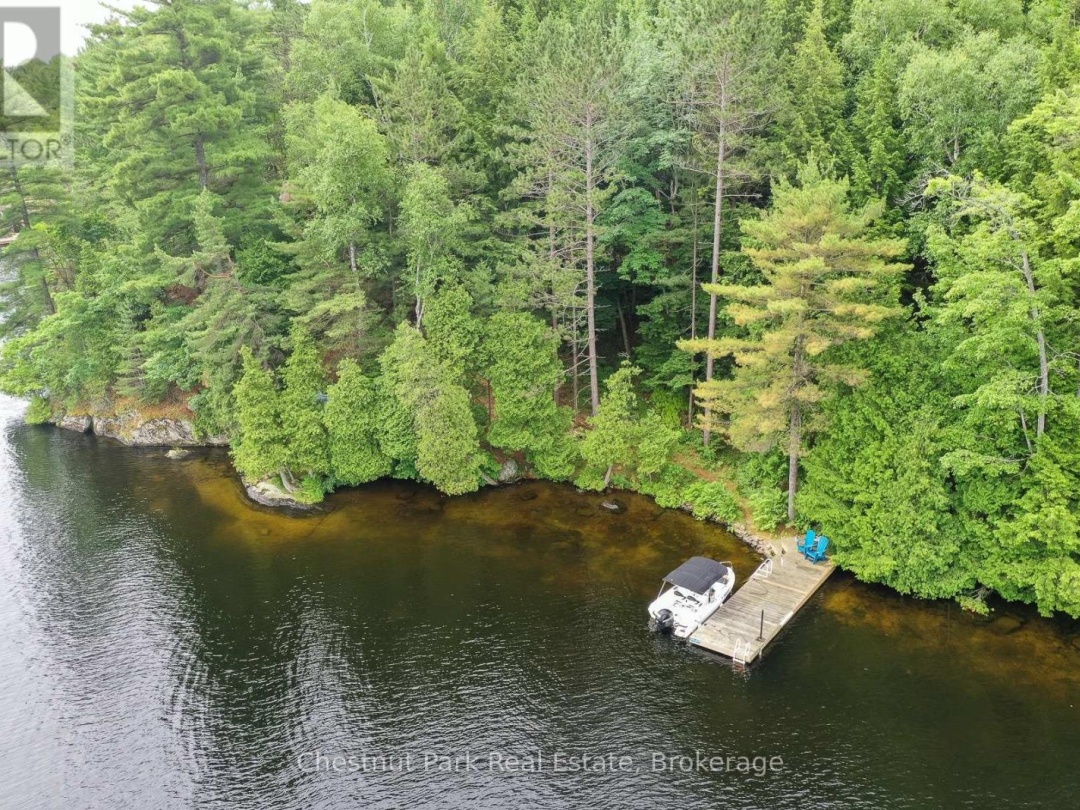 26 Island 26Lm, Lake Muskoka