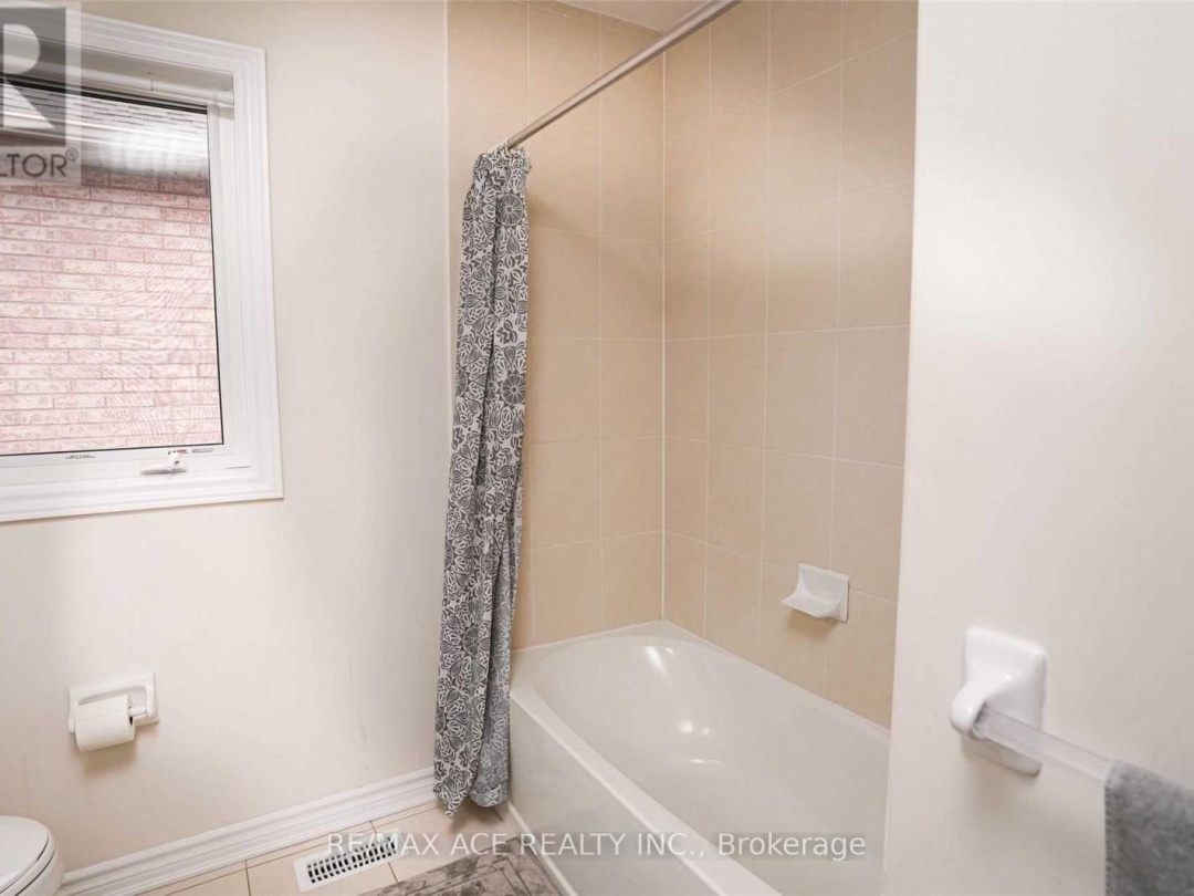 10 FURNISS STREET, 