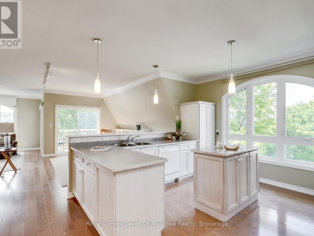 401 - 31 DAIRY LANE, 