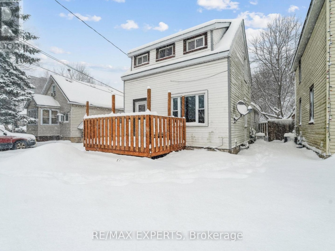 282 Gill Street, Orillia