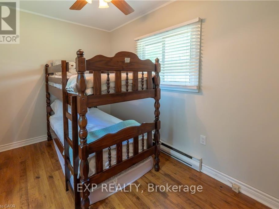 25 BAYVIEW ESTATE ROAD, 