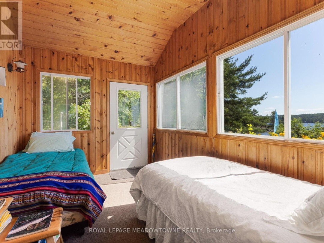 1 B721 GALT ISLAND, Georgian Bay