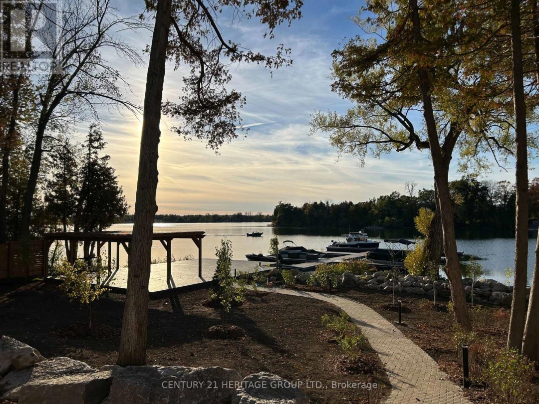 44 RUBY CRESCENT, 