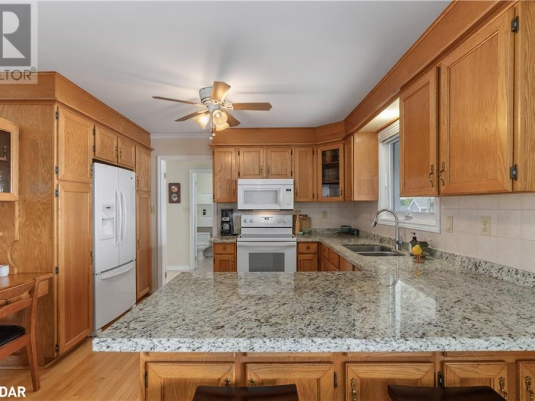 4051 River Road, Ramara