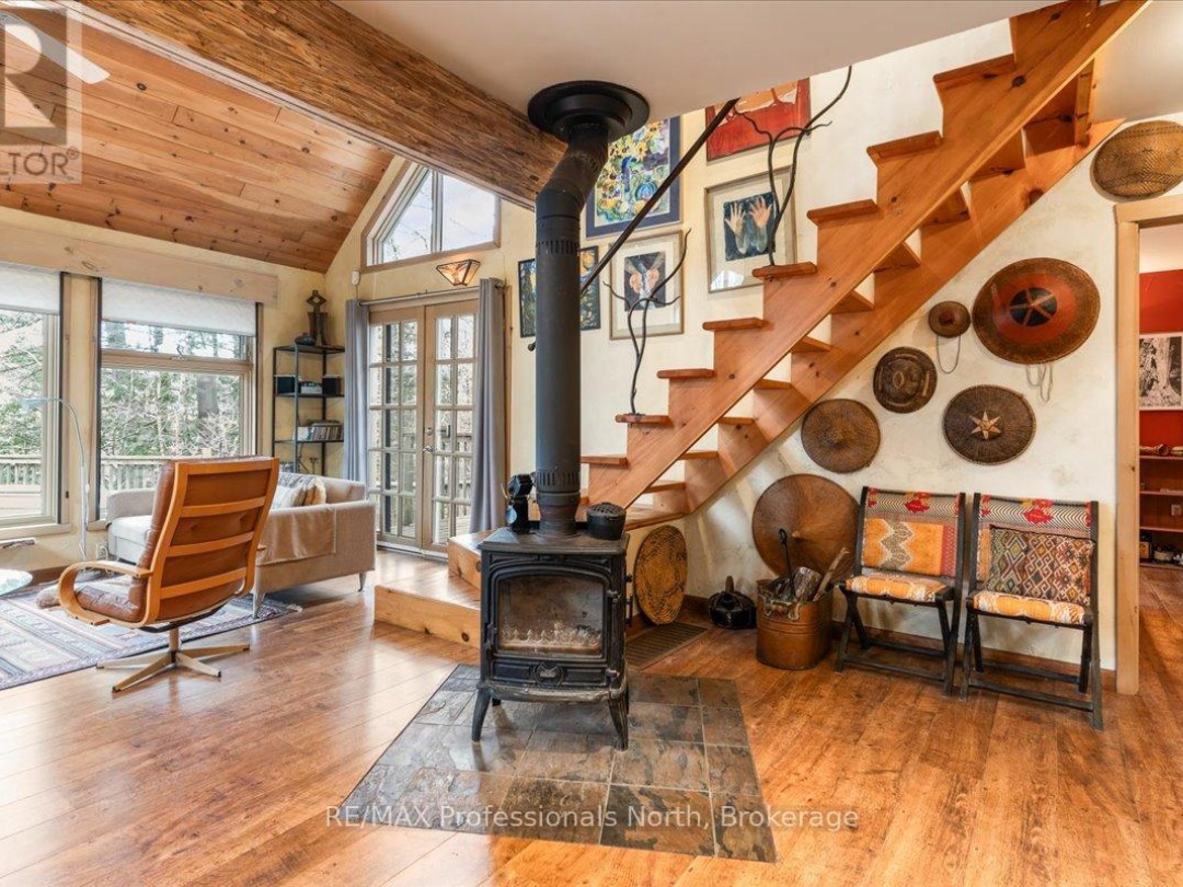 1032 Parallel Falls Lane, Mountain Lake