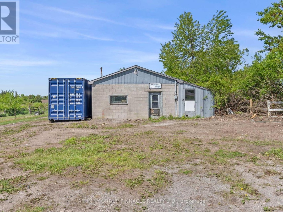 572 COUNTY RD 8 ROAD, 