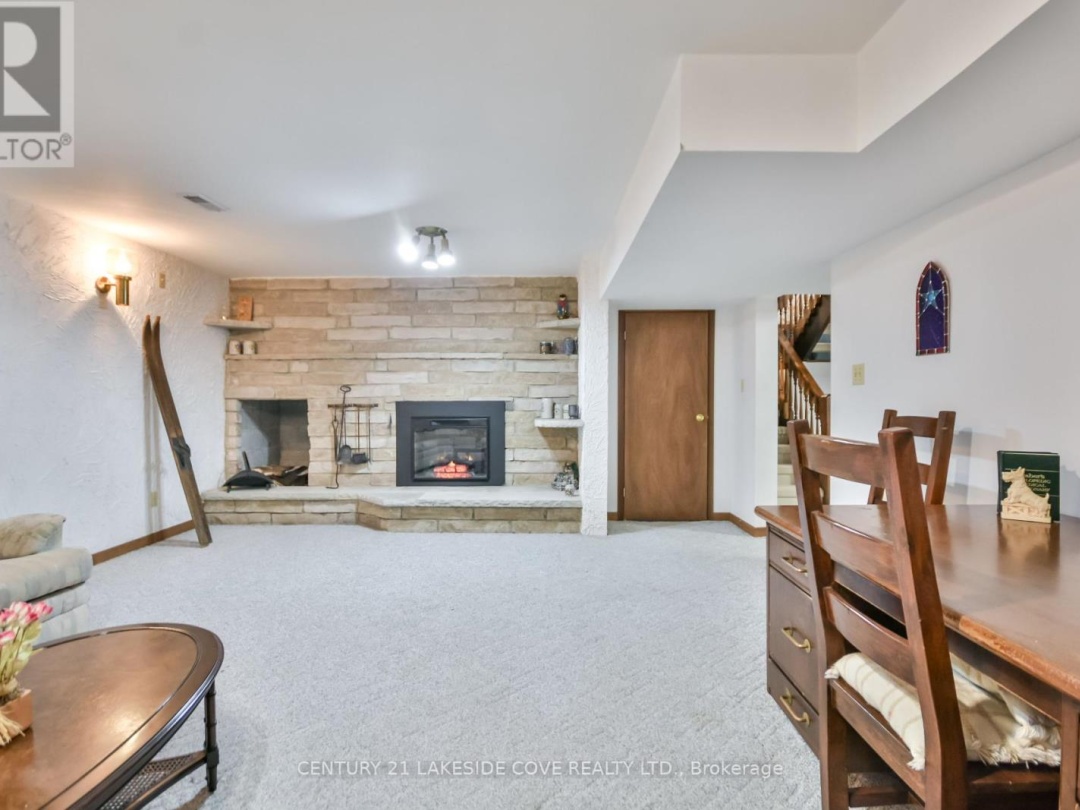42 THICKETWOOD PLACE, 