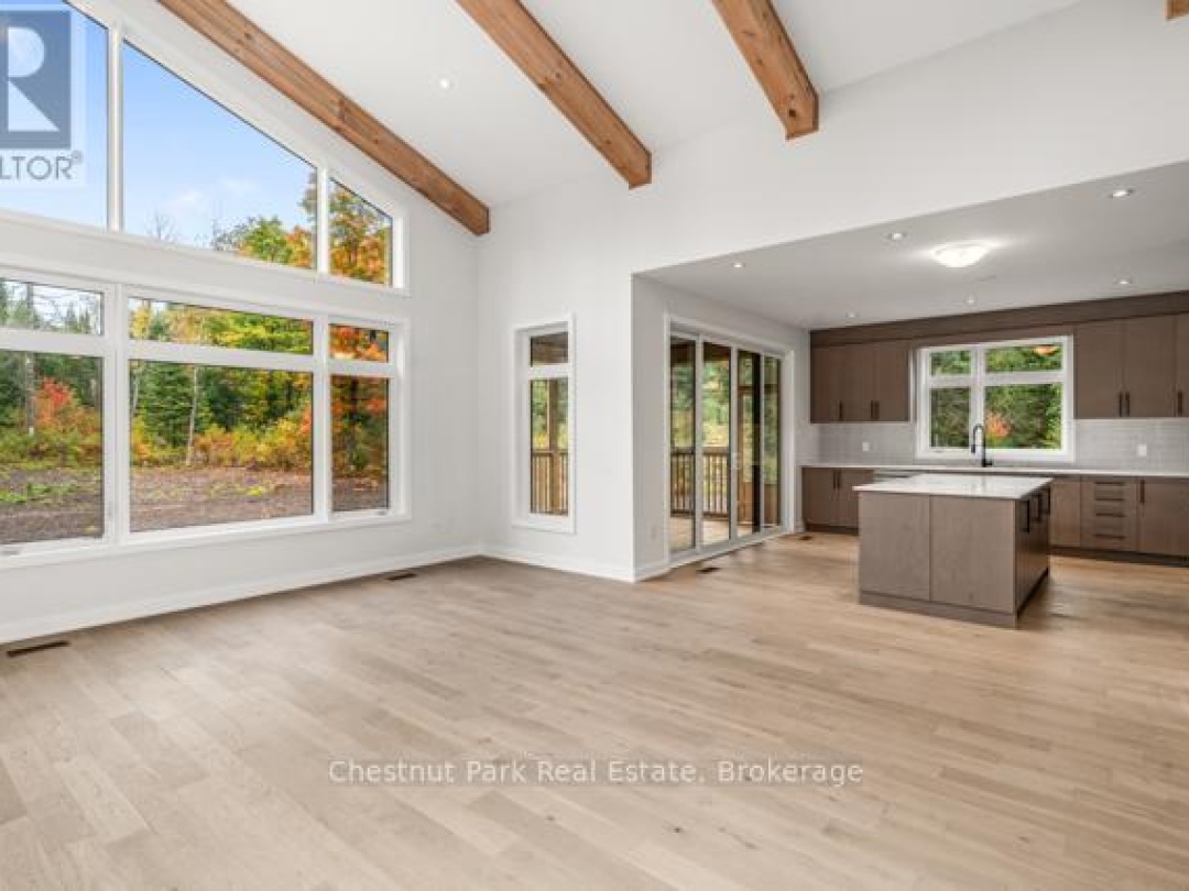 49 - 1053 GREENSVIEW DRIVE, 