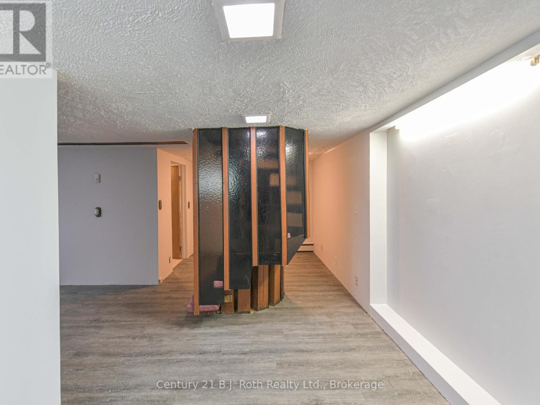 535 HIGH STREET, 