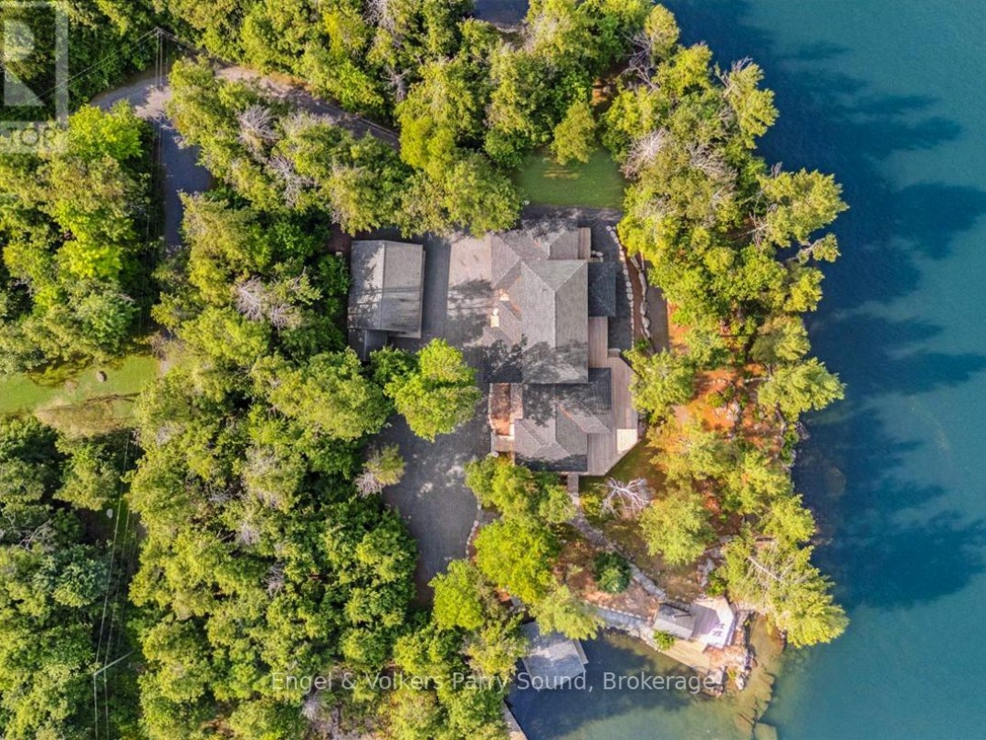 201 SANDY PLAINS ROAD S, 