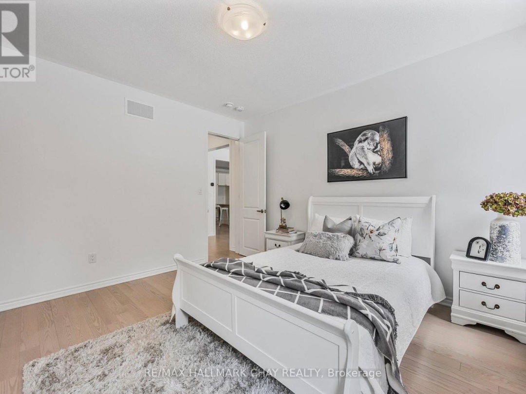 12 DYER CRESCENT, 