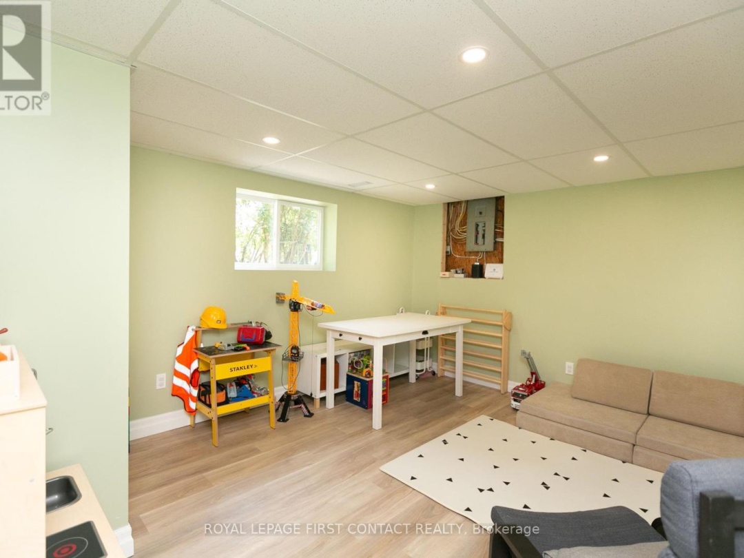 5532 OLD UDNEY SIDE ROAD, 