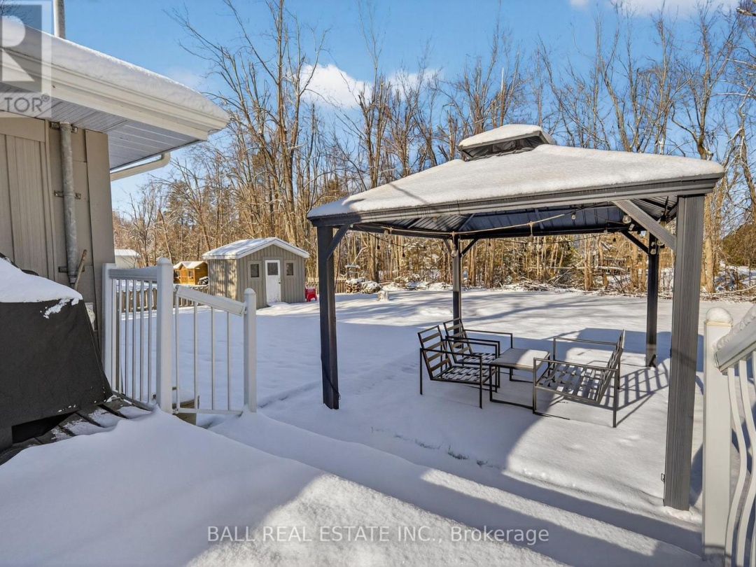 25 BAYVIEW ESTATE ROAD, 