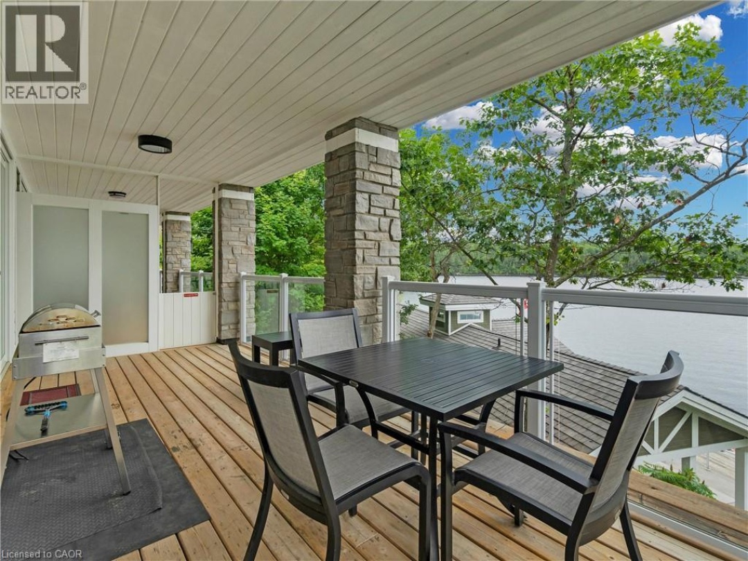 1869 MUSKOKA 118 Road W Unit# BTW-101, Lake Muskoka