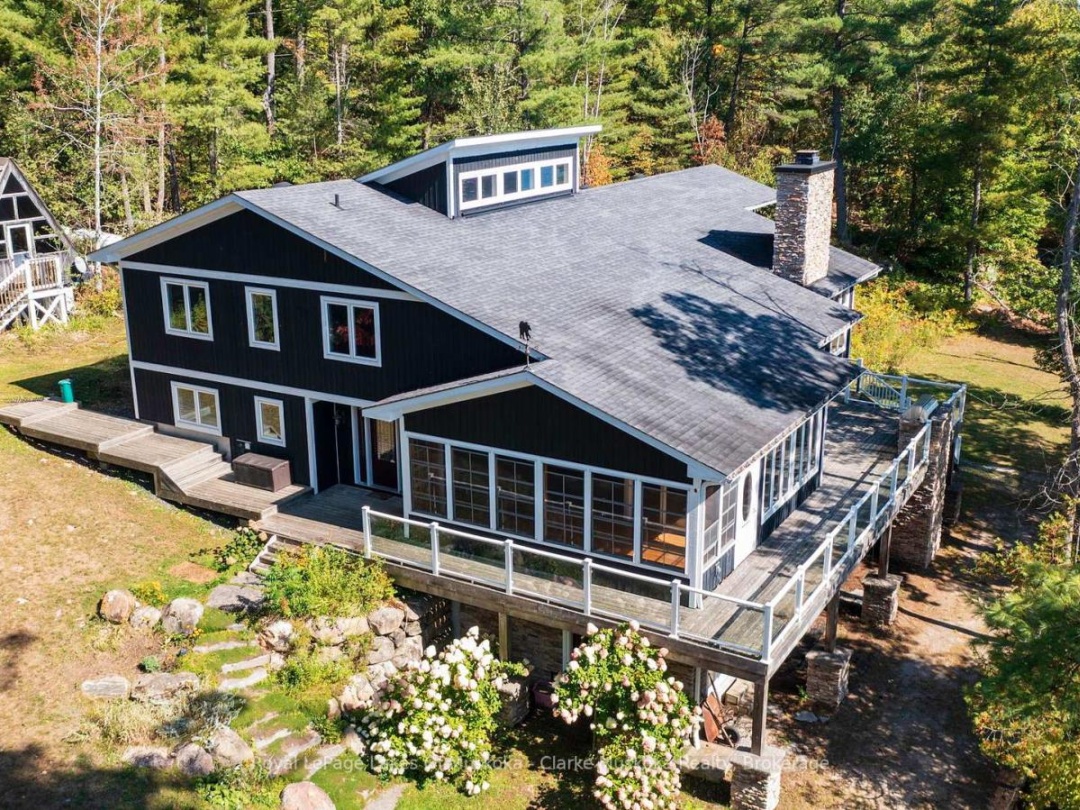 1064 ROAD 3200, 