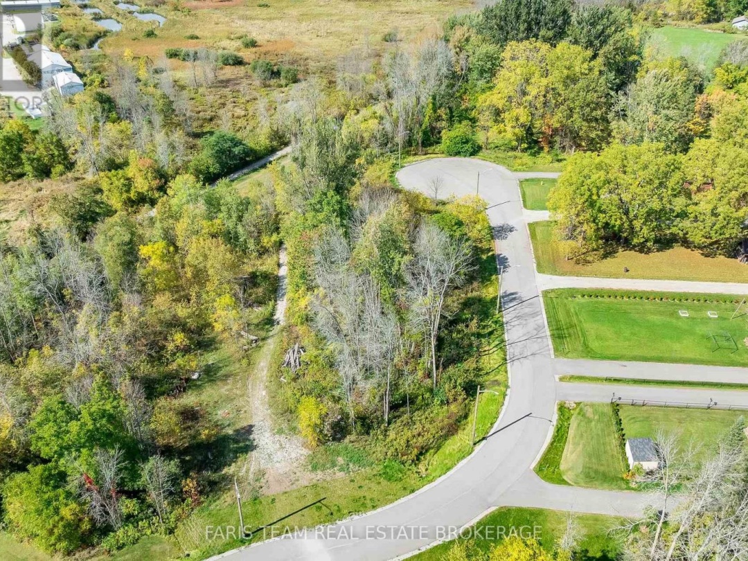 7 REINBIRD STREET W, 