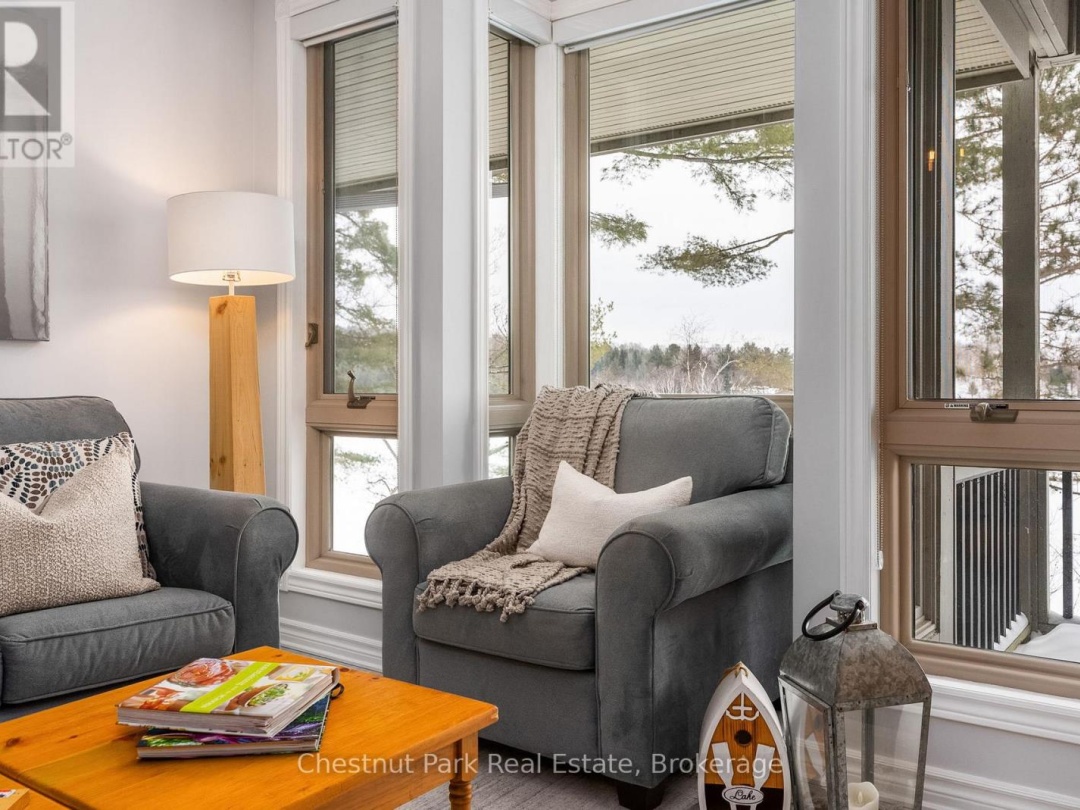 5521 GRANDVIEW SIGNATURE DRIVE, Fairy Lake