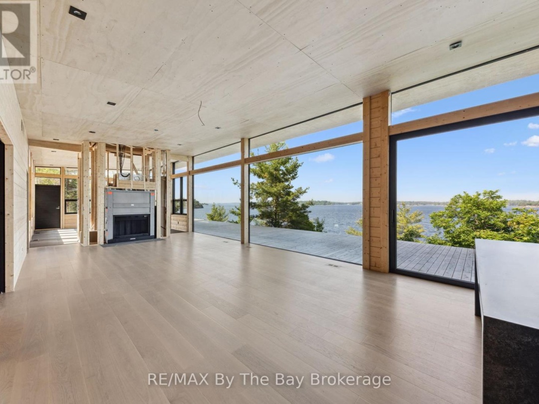 11324 ISLAND 1810/BONE ISLAND, 