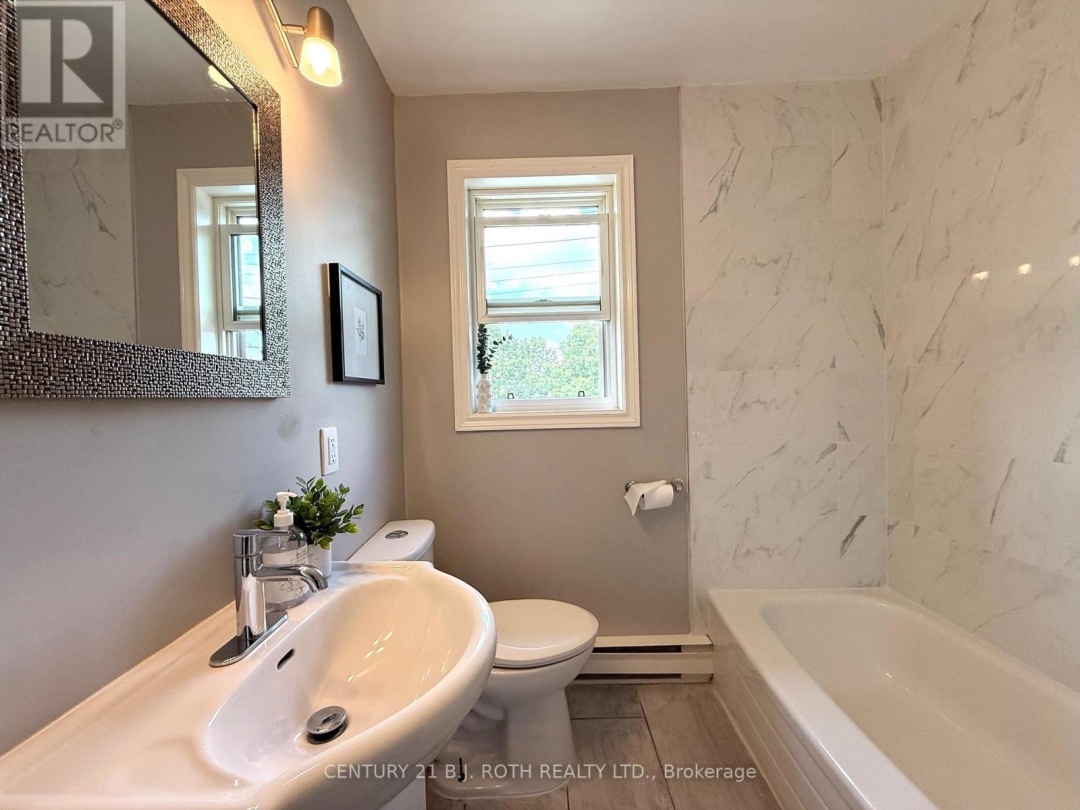 19 SOUTH STREET S, 