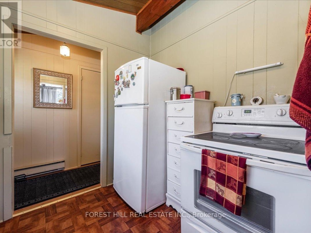 67 LAKE AVENUE, Lake Simcoe