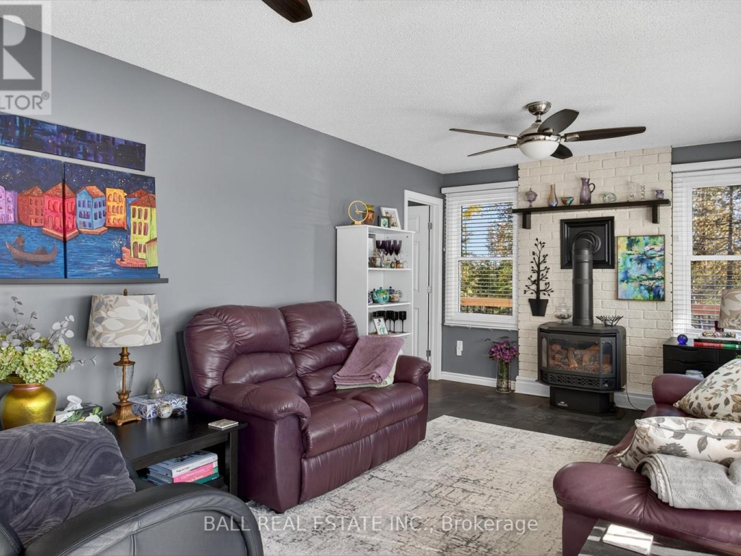 1352 COUNTY RD 49 ROAD, 