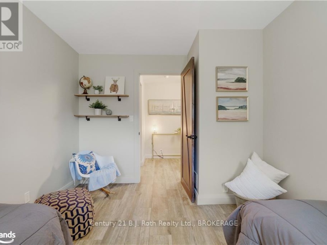 2983 Whelan Way, Black Lake