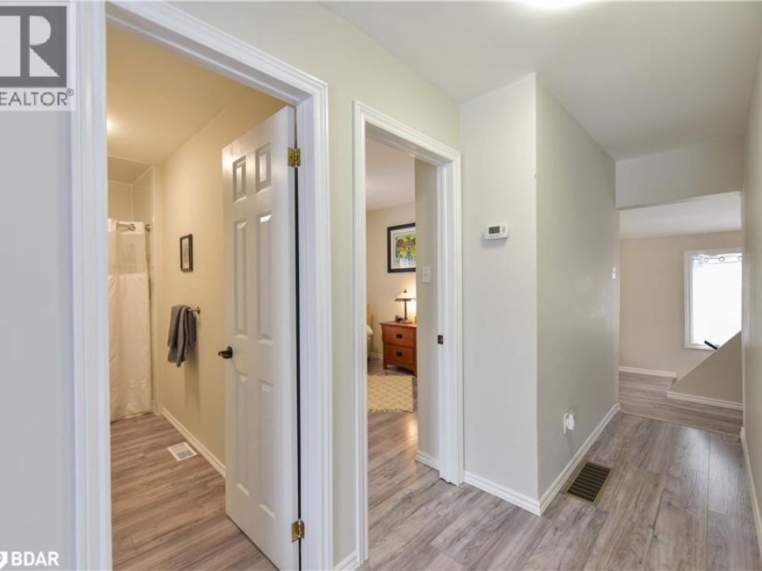 7187 BEACH Drive, 