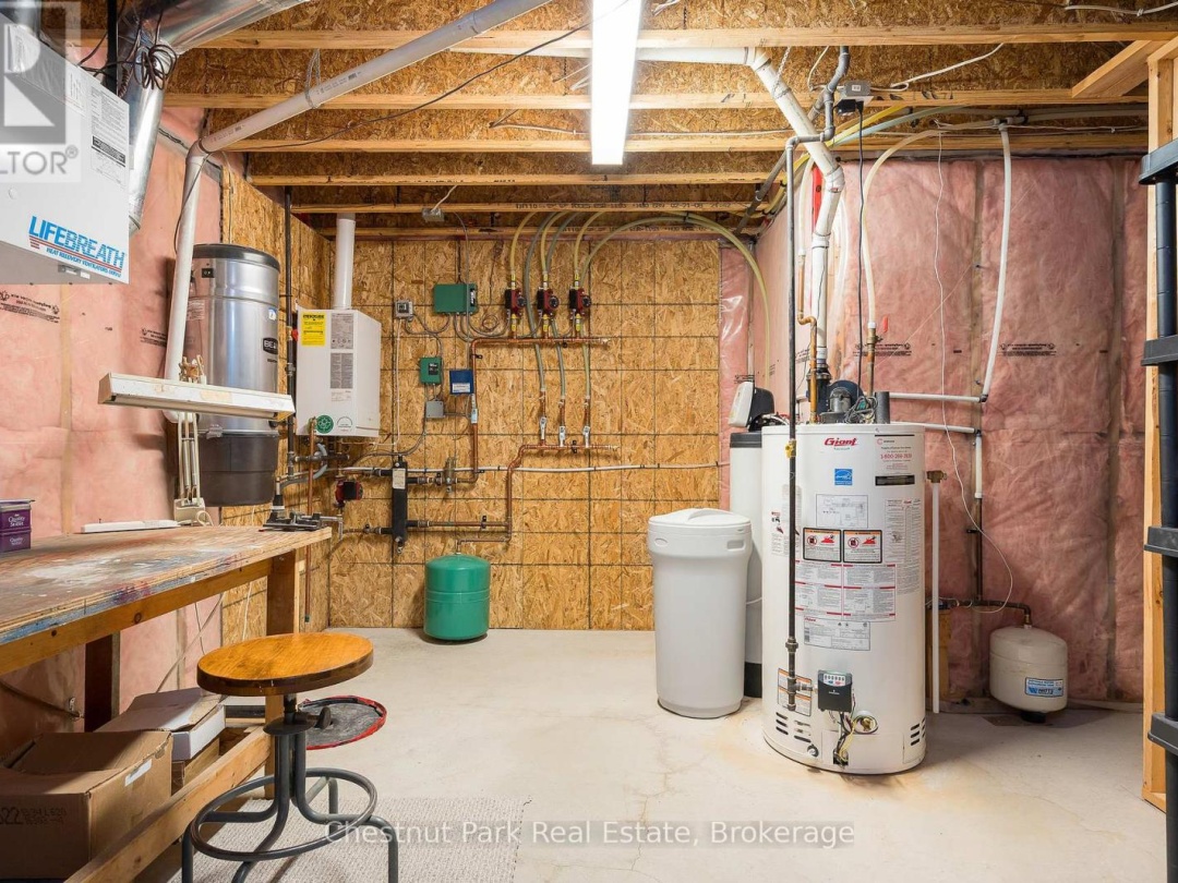 28 BOYD CRESCENT, 