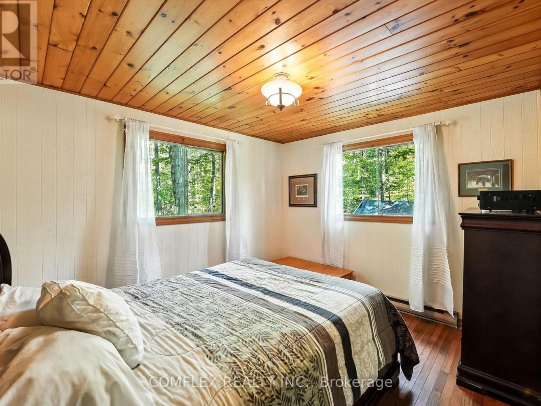 633 GRAND ISLAND, 
