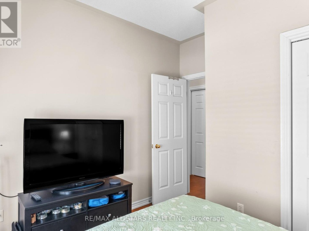 11 - 111 COLBORNE STREET, 