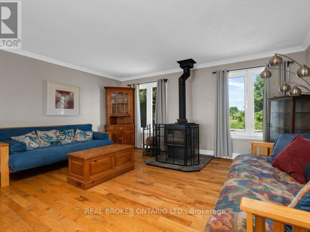 1909 WOODS BAY ROAD, 