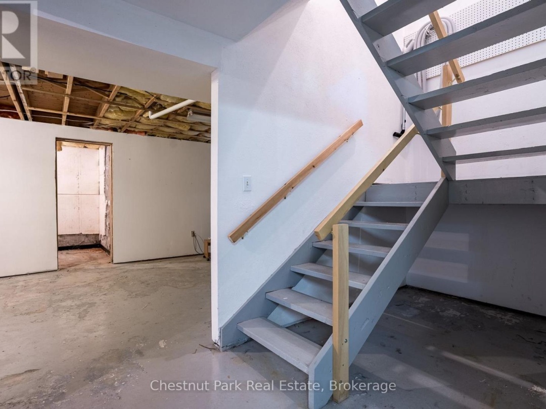 8 - 15 GOLF COURSE ROAD, 