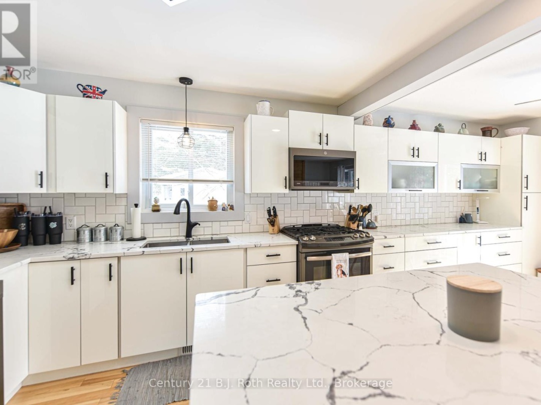 4035 Canal Road, Severn