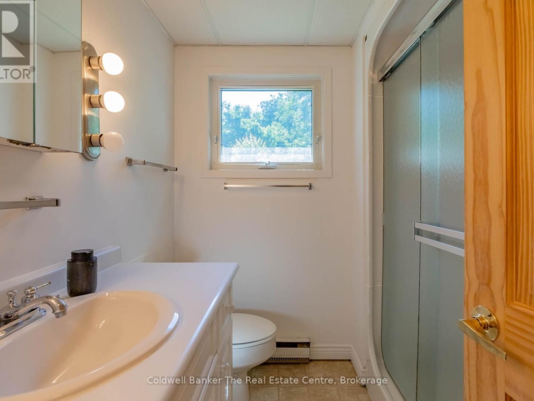 5 ANTHONY COURT, 