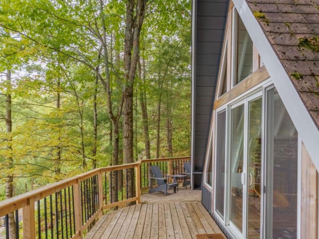 517 MOHAWK ROAD, 