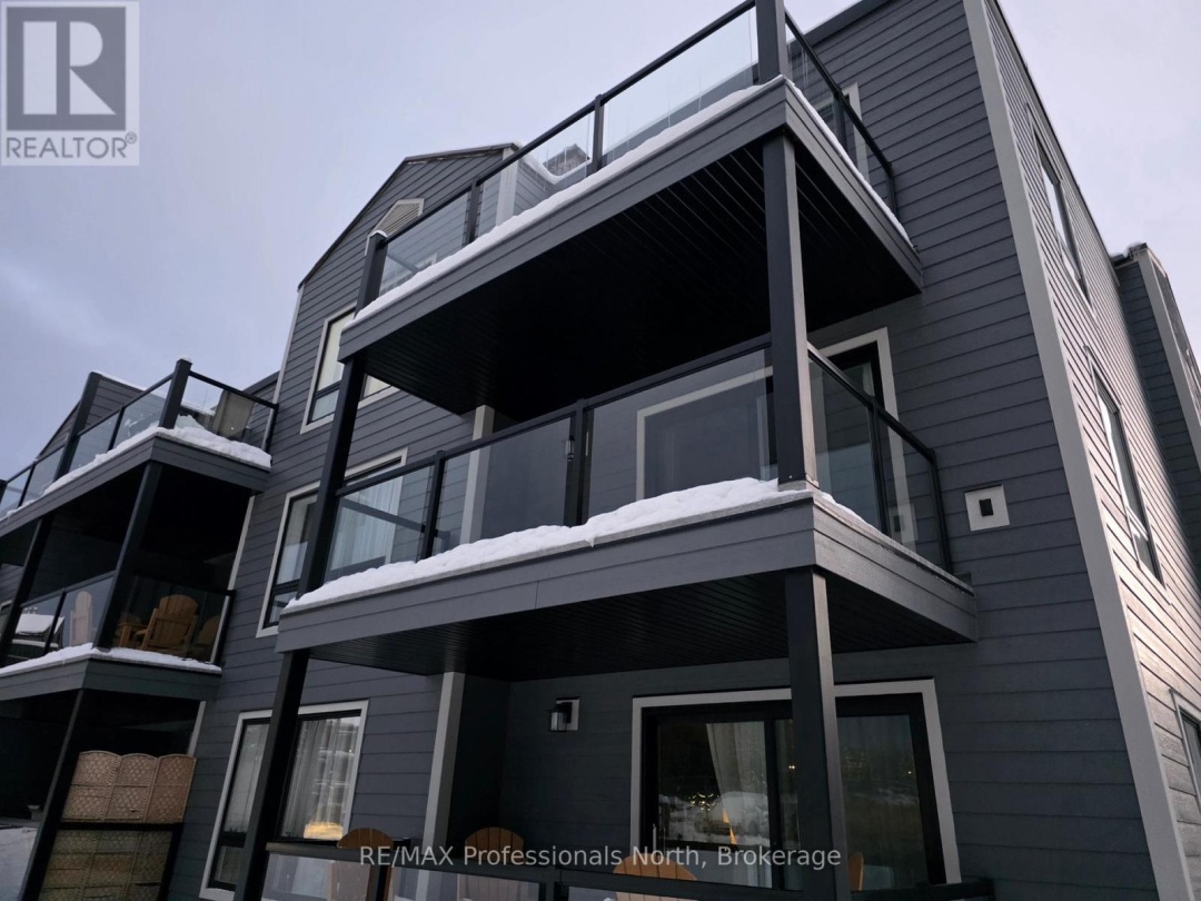 54-207 - 1235 DEERHURST DRIVE, Peninsula Lake